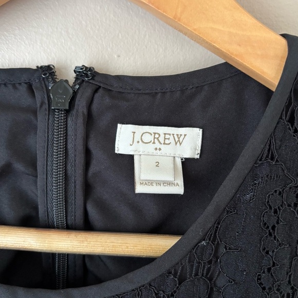 J.CREW Black Floral Lace Peplum Top Women’s Size 2 Sleeveless Blouse - Picture 4 of 7